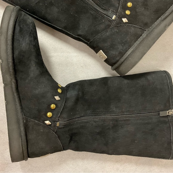 UGG Avondale Studded Suede Boots- Size 8 - Picture 8 of 16